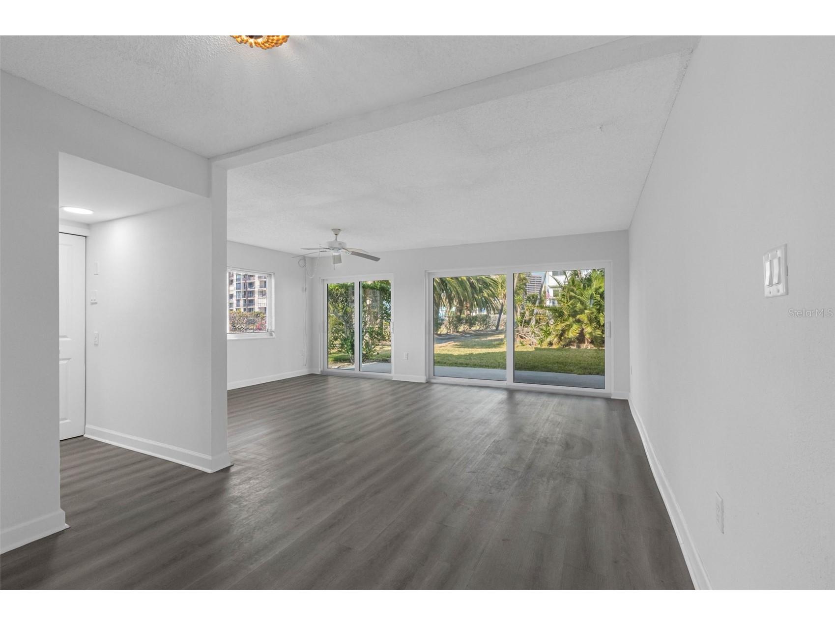 1451 Gulf Boulevard #101 Clearwater Beach FL 33767 TB8496202 image4
