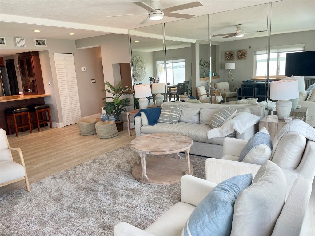 1451 Gulf Boulevard #204 Clearwater FL 33767 TB8416542 image6