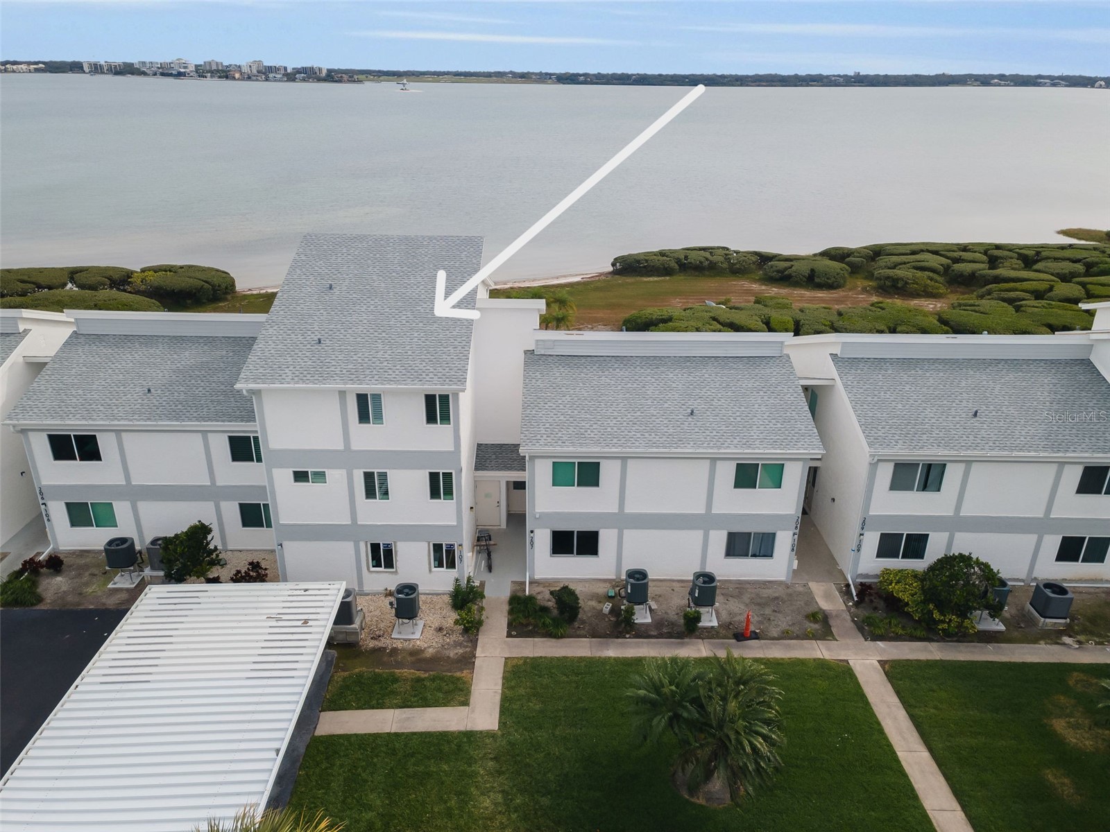 1451 Gulf Boulevard #207 Clearwater Beach FL 33767 - CLEARWATER HARBOR & BAY WATERS TB8465140 image12