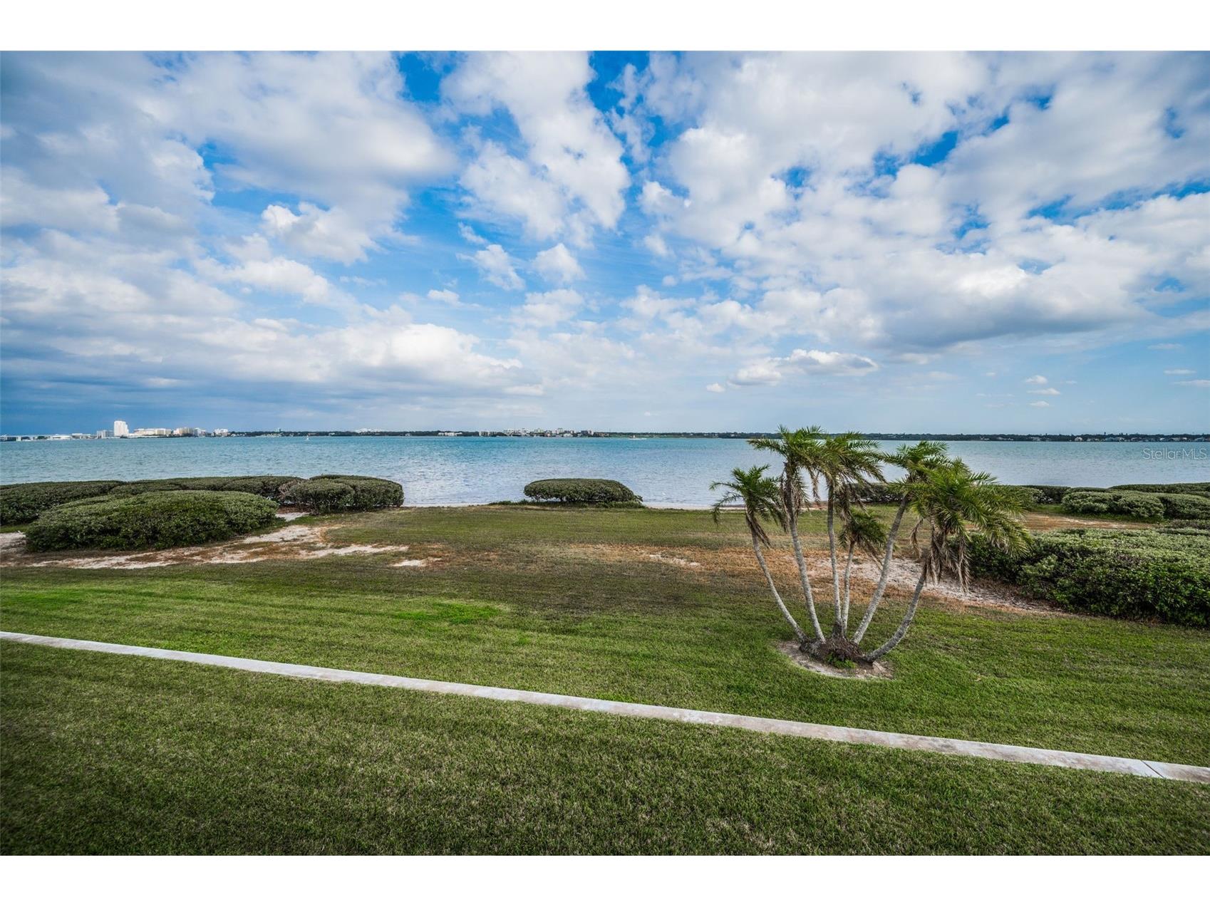 1451 Gulf Boulevard #207 Clearwater Beach FL 33767 - CLEARWATER HARBOR & BAY WATERS TB8465140 image19
