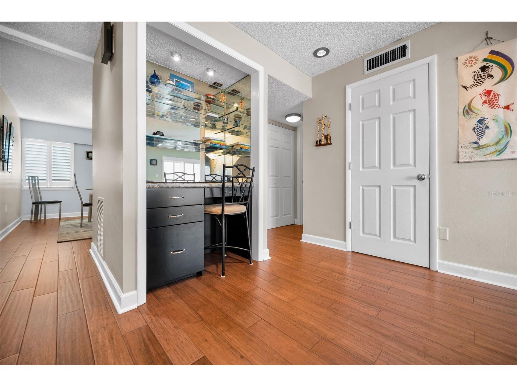 1451 Gulf Boulevard #207 Clearwater Beach FL 33767 - CLEARWATER HARBOR & BAY WATERS TB8465140 image30