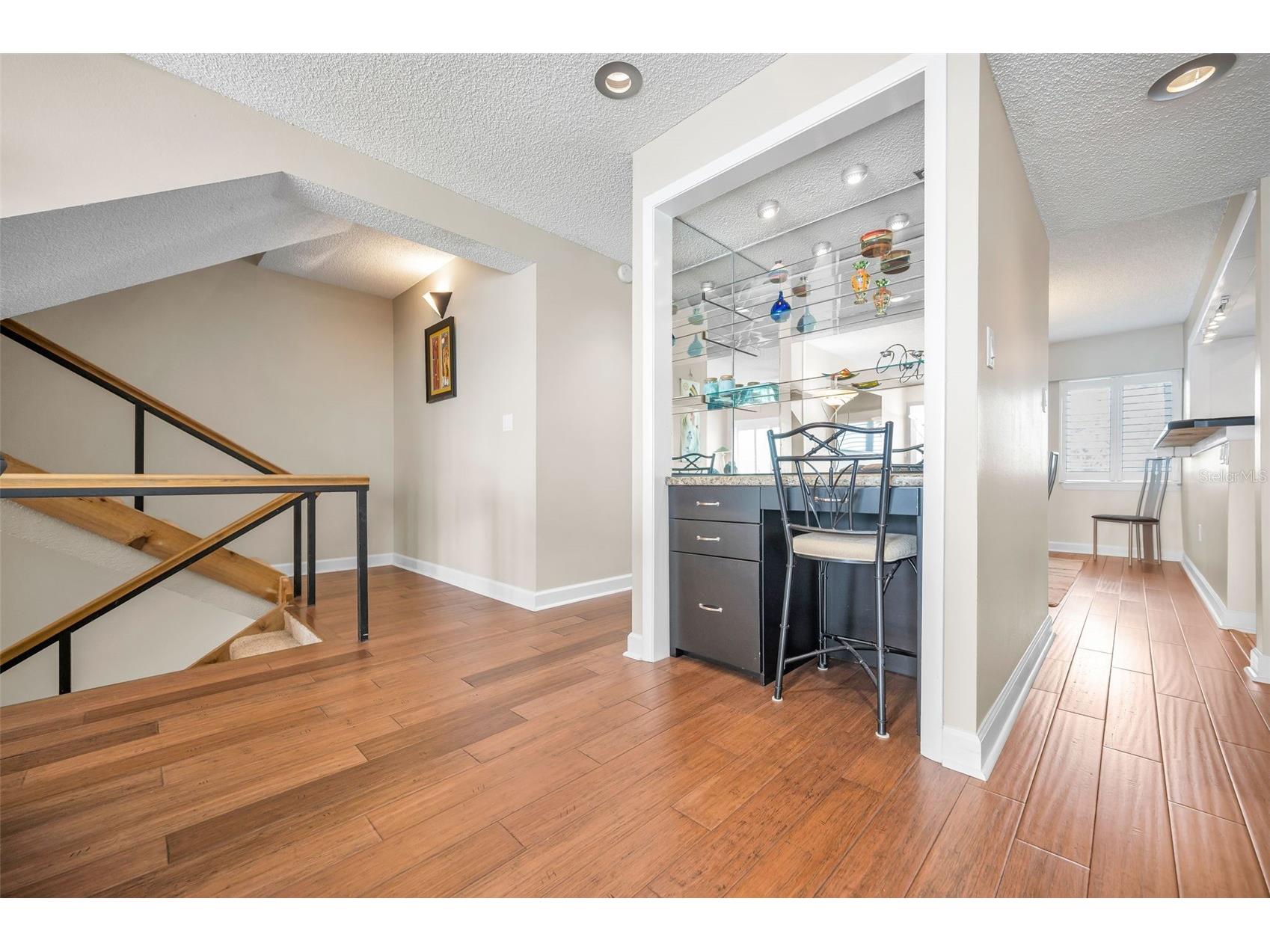 1451 Gulf Boulevard #207 Clearwater Beach FL 33767 - CLEARWATER HARBOR & BAY WATERS TB8465140 image31