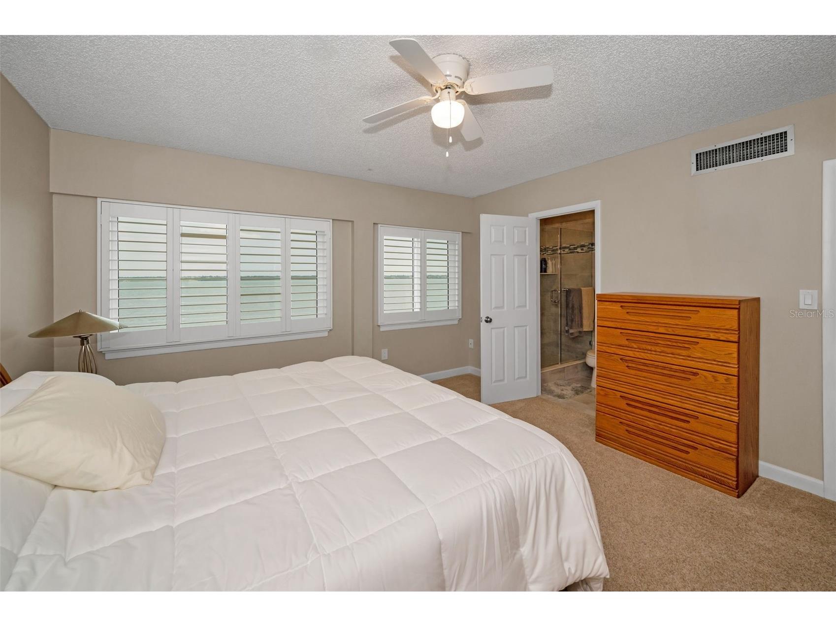 1451 Gulf Boulevard #207 Clearwater Beach FL 33767 - CLEARWATER HARBOR & BAY WATERS TB8465140 image48