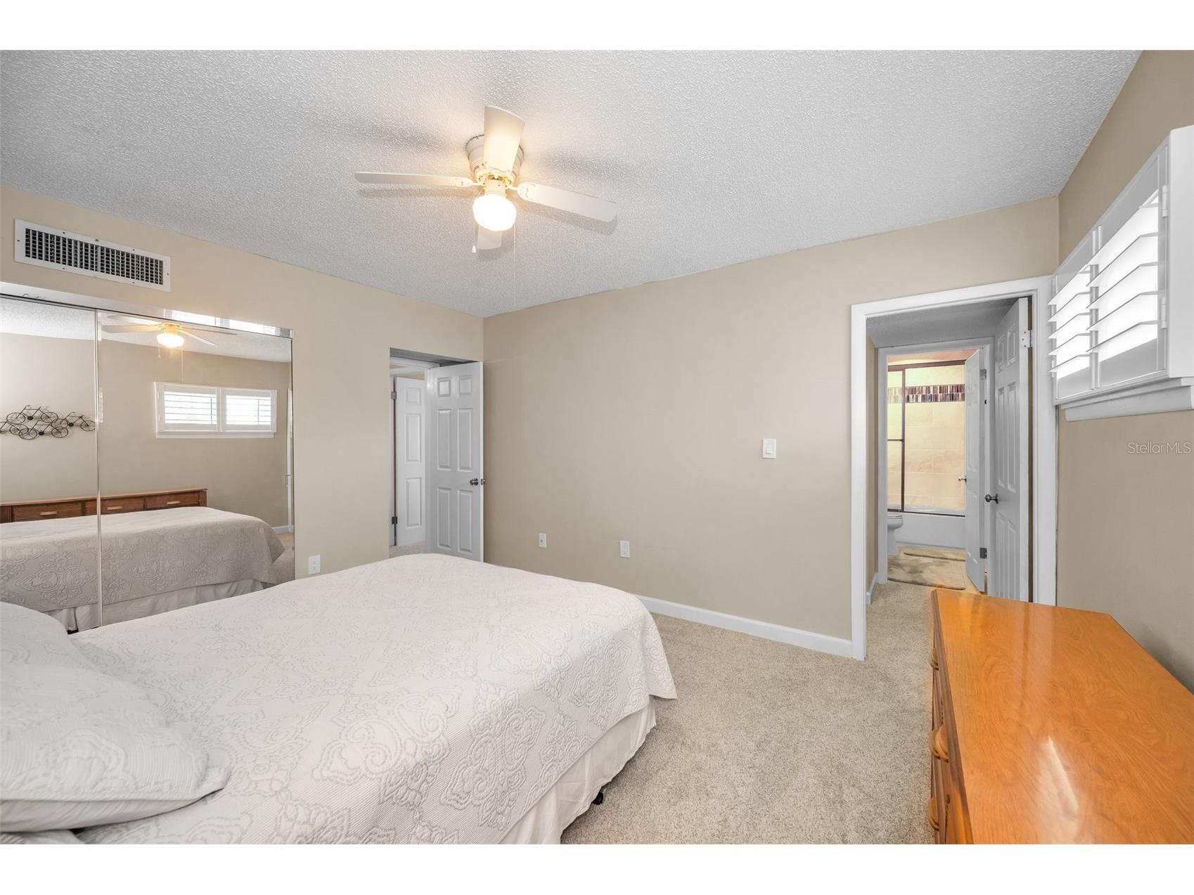 1451 Gulf Boulevard #207 Clearwater Beach FL 33767 - CLEARWATER HARBOR & BAY WATERS TB8465140 image55