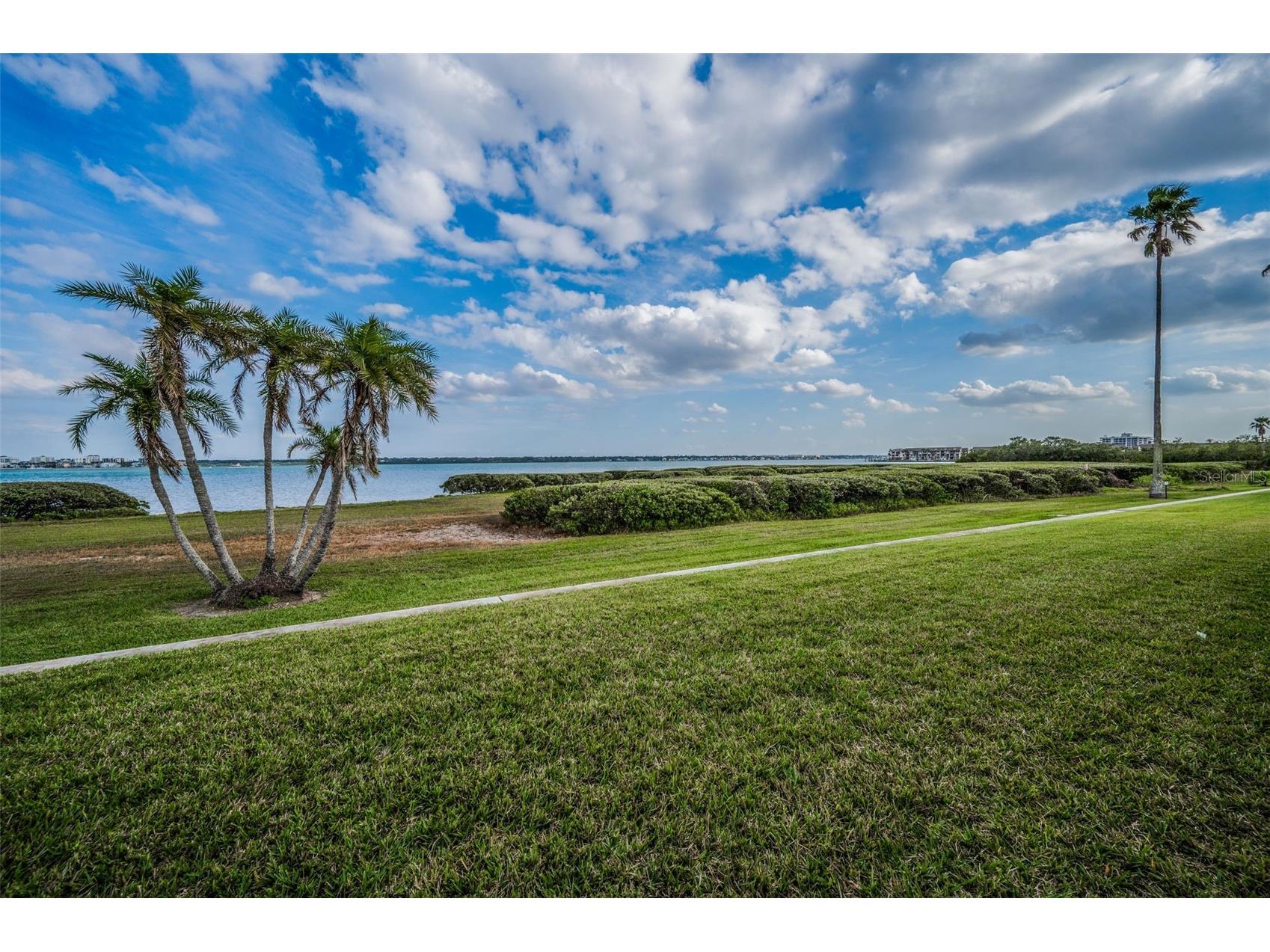 1451 Gulf Boulevard #207 Clearwater Beach FL 33767 - CLEARWATER HARBOR & BAY WATERS TB8465140 image61