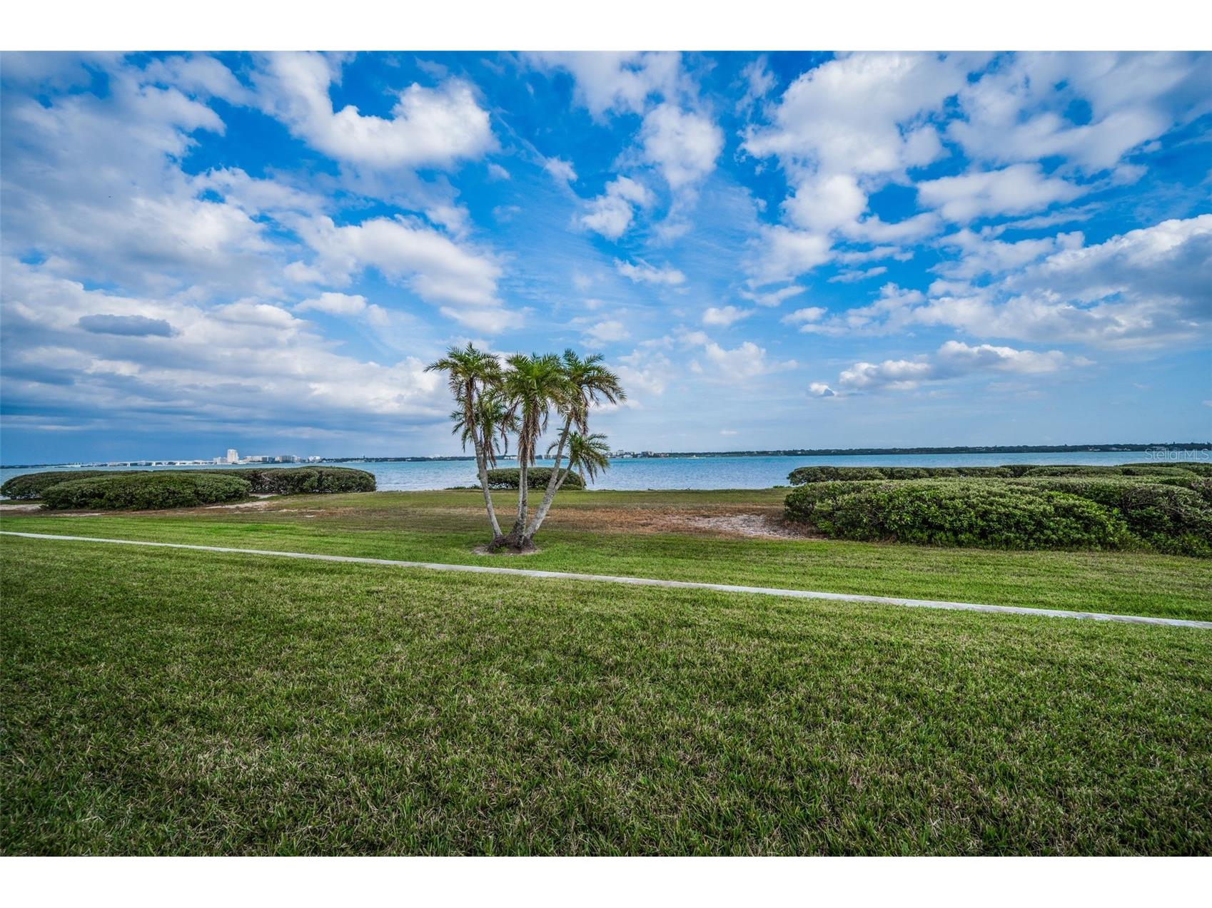 1451 Gulf Boulevard #207 Clearwater Beach FL 33767 - CLEARWATER HARBOR & BAY WATERS TB8465140 image63