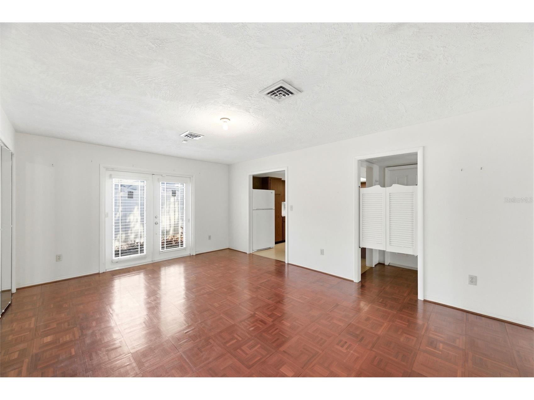 1451 Monticello Boulevard N Saint Petersburg FL 33703 TB8498376 image10
