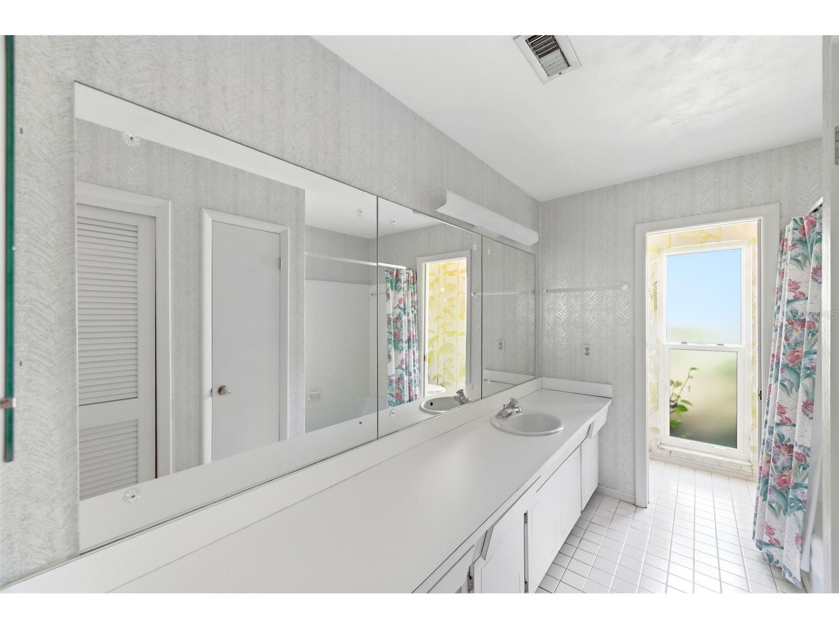 1451 Monticello Boulevard N Saint Petersburg FL 33703 TB8498376 image16