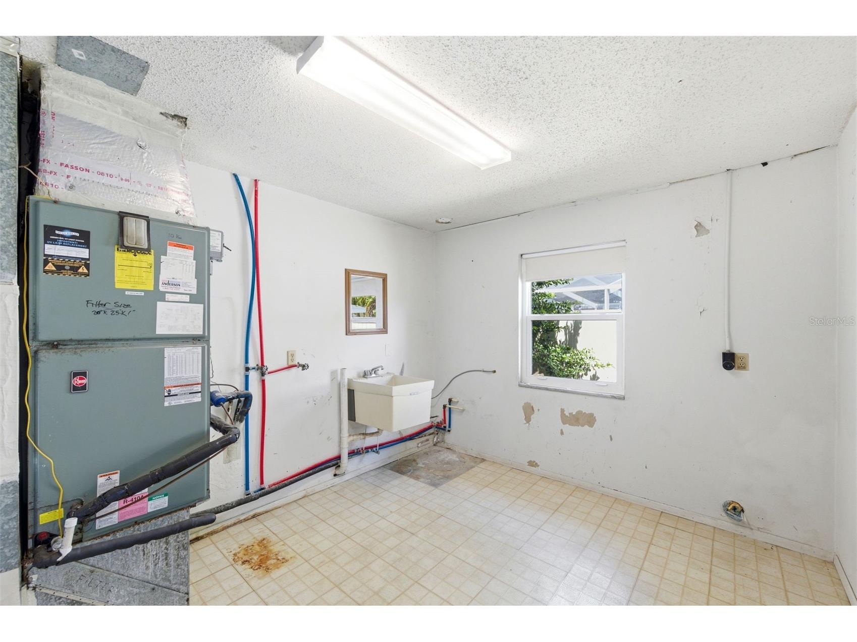 1451 Monticello Boulevard N Saint Petersburg FL 33703 TB8498376 image23