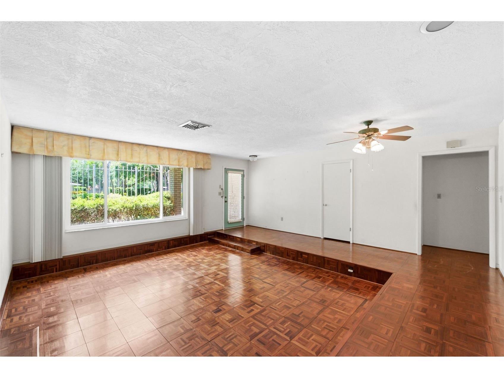 1451 Monticello Boulevard N Saint Petersburg FL 33703 TB8498376 image6