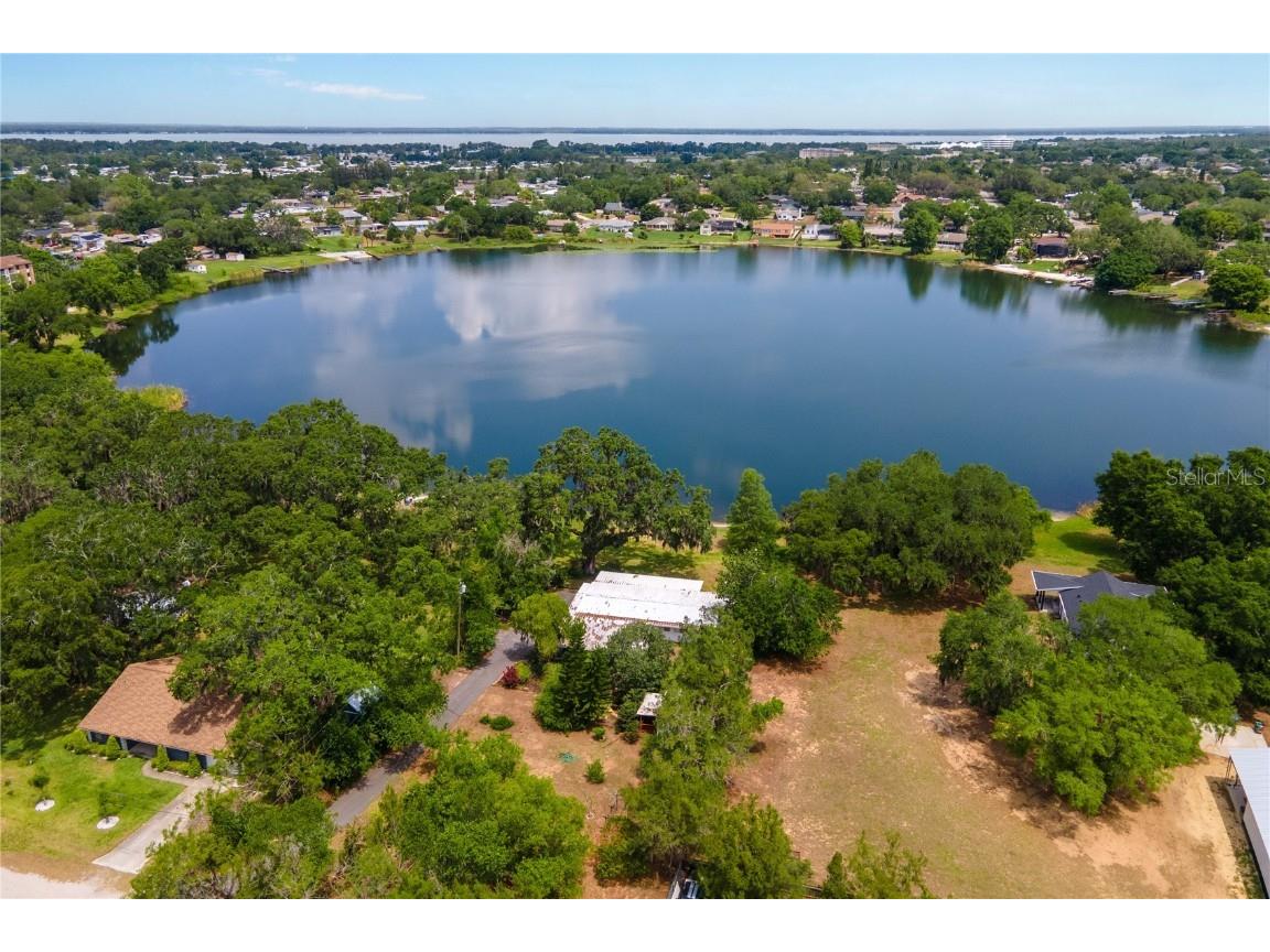 1451 Osceola Avenue Tavares FL 32778 - LAKE TAVARES G5098038 image3