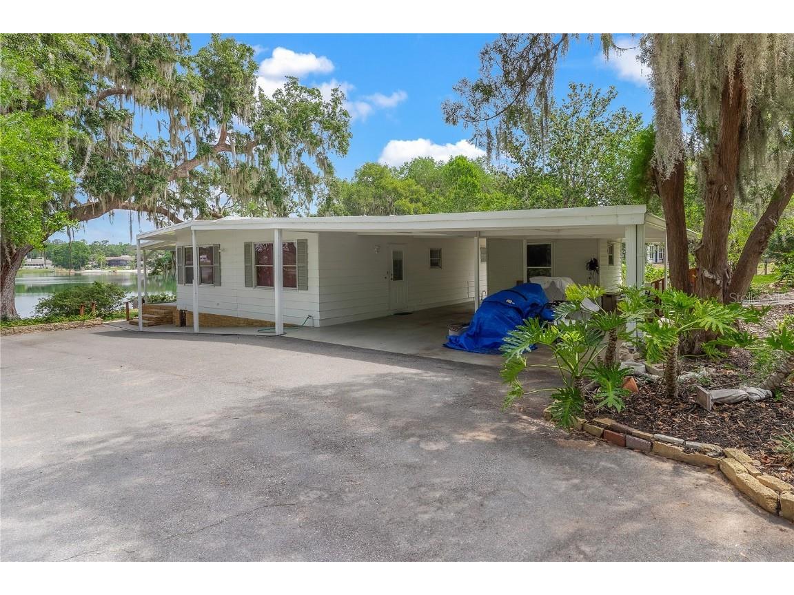 1451 Osceola Avenue Tavares FL 32778 - LAKE TAVARES G5098038 image7