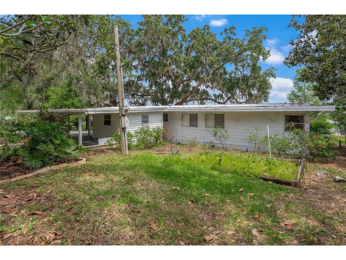 1451 Osceola Avenue Tavares FL 32778 - LAKE TAVARES G5098038 image9