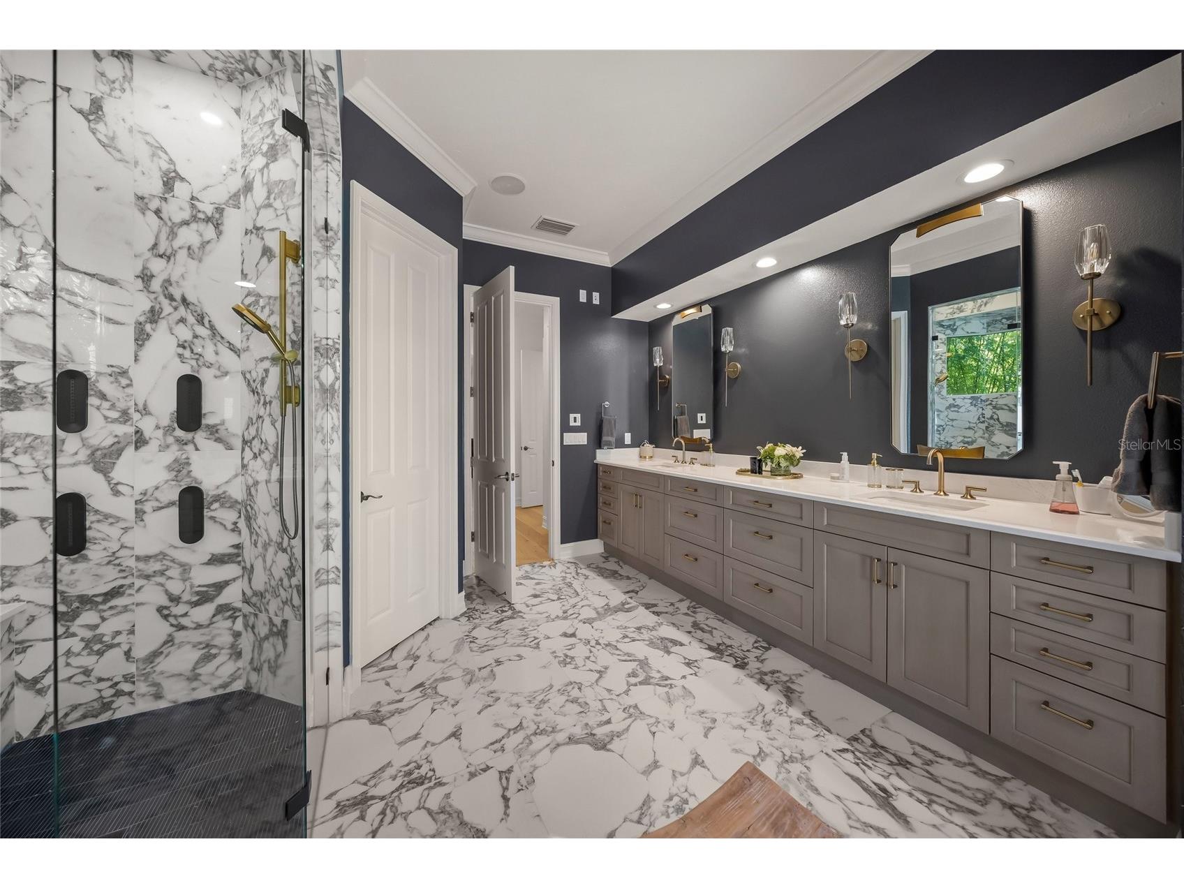 1451 Rebecca Lane Sarasota FL 34231 - INTRACOASTAL WATERWAY A4693453 image31
