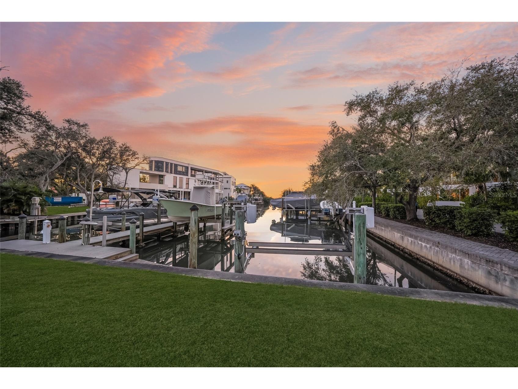1451 Rebecca Lane Sarasota FL 34231 - INTRACOASTAL WATERWAY A4693453 image74
