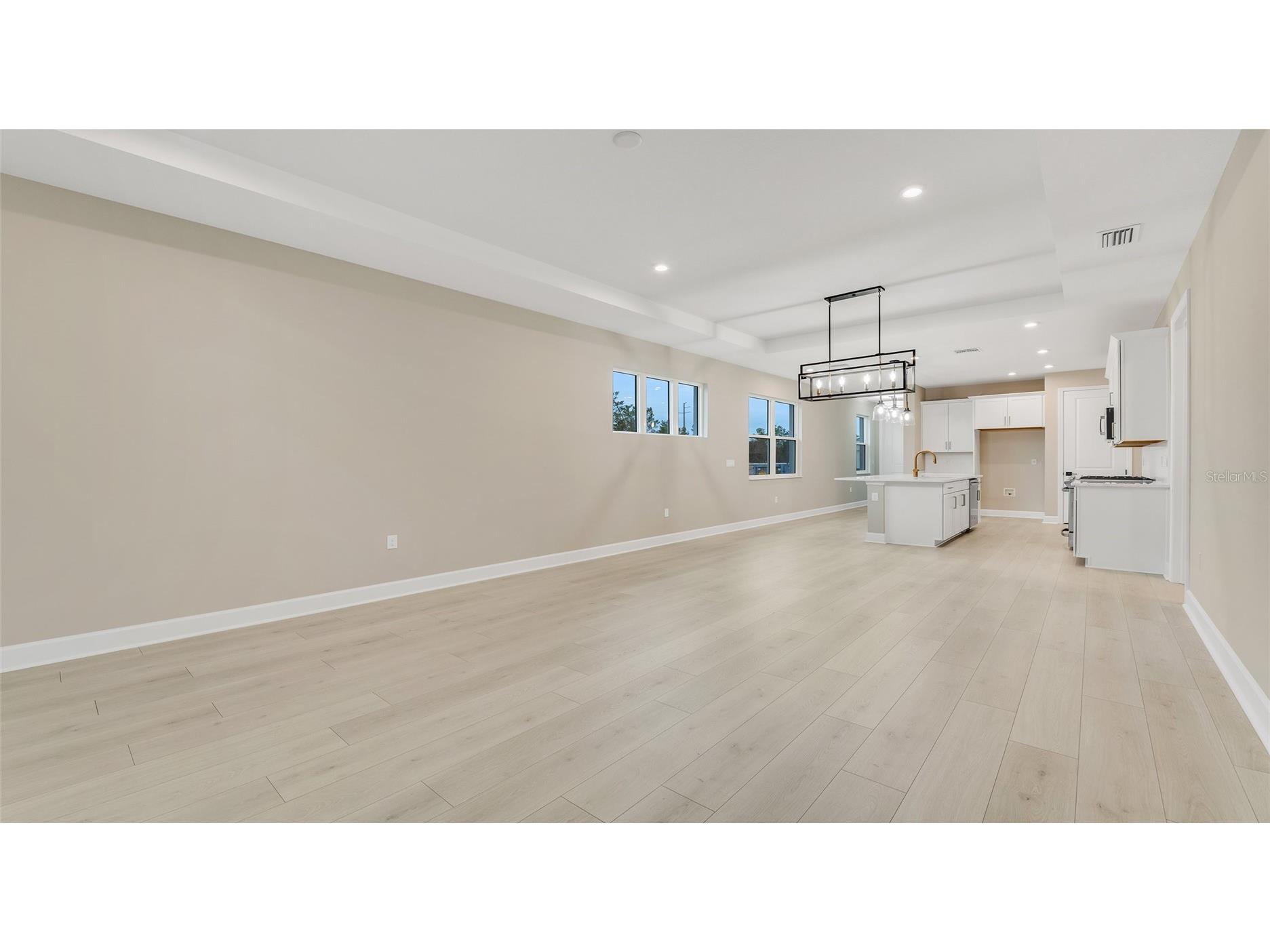 1451 Santorini Way Tavares FL 32778 - LAKE HARRIS W7884448 image3