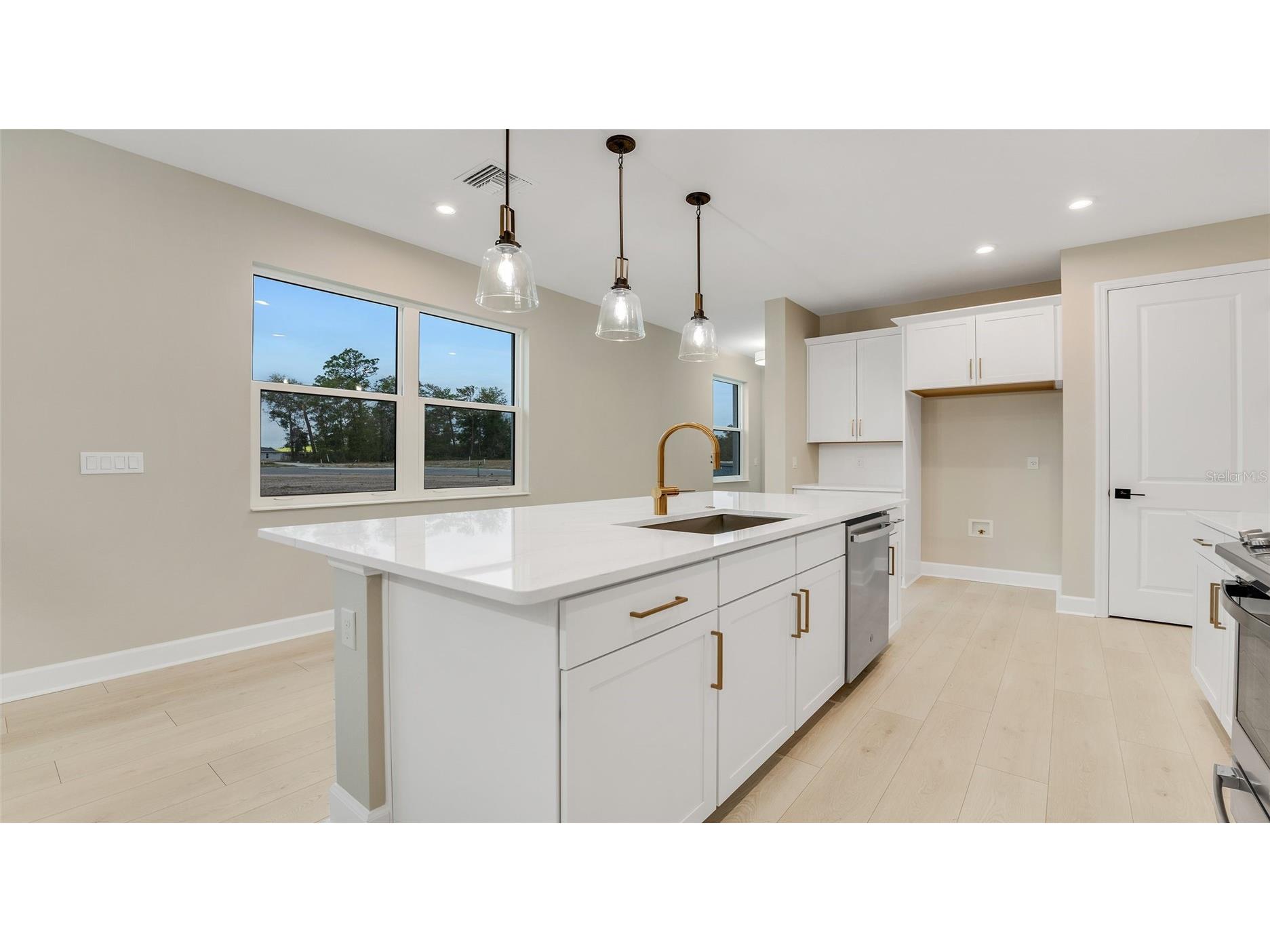1451 Santorini Way Tavares FL 32778 - LAKE HARRIS W7884448 image7
