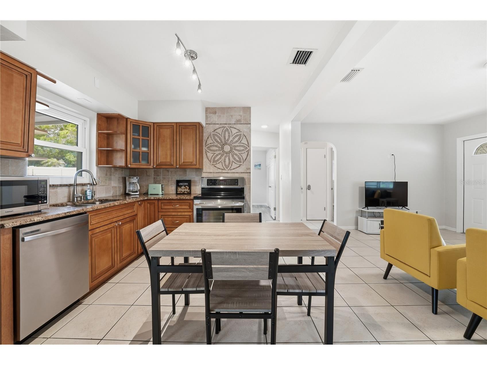 14512 117th Avenue Largo FL 33774 D6147612 image10