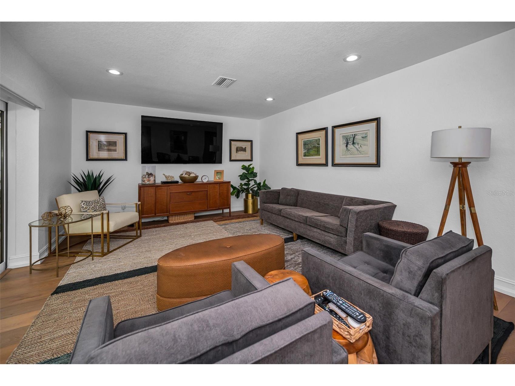 14516 Bay Hills Drive Largo FL 33774 TB8530103 image19
