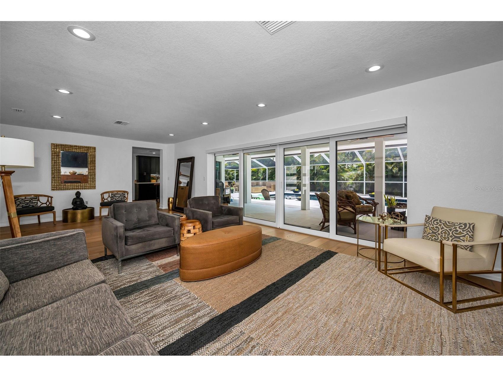 14516 Bay Hills Drive Largo FL 33774 TB8530103 image23
