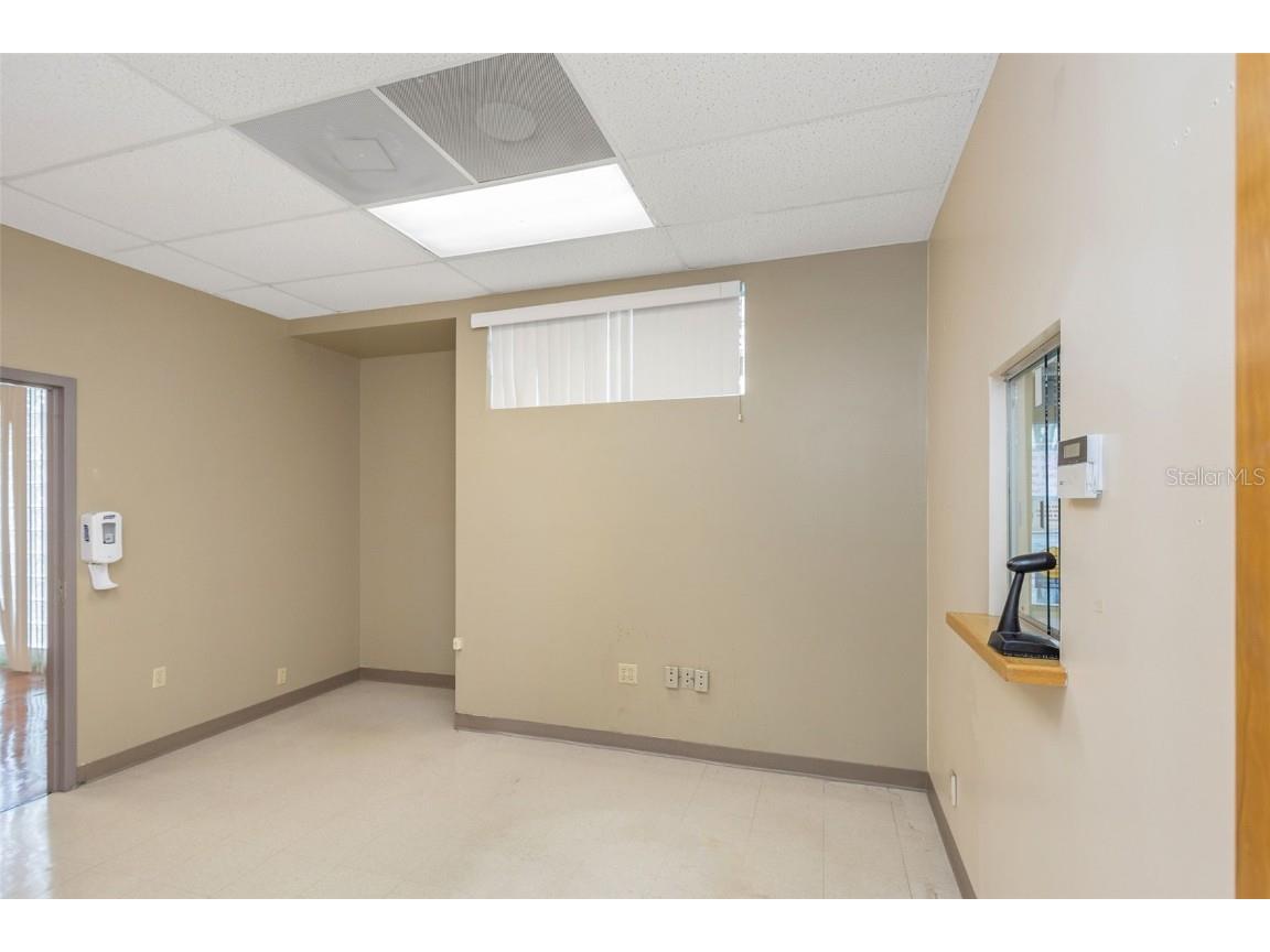 14517 Bruce B Downs Boulevard Tampa FL 33613 U8226406 image51