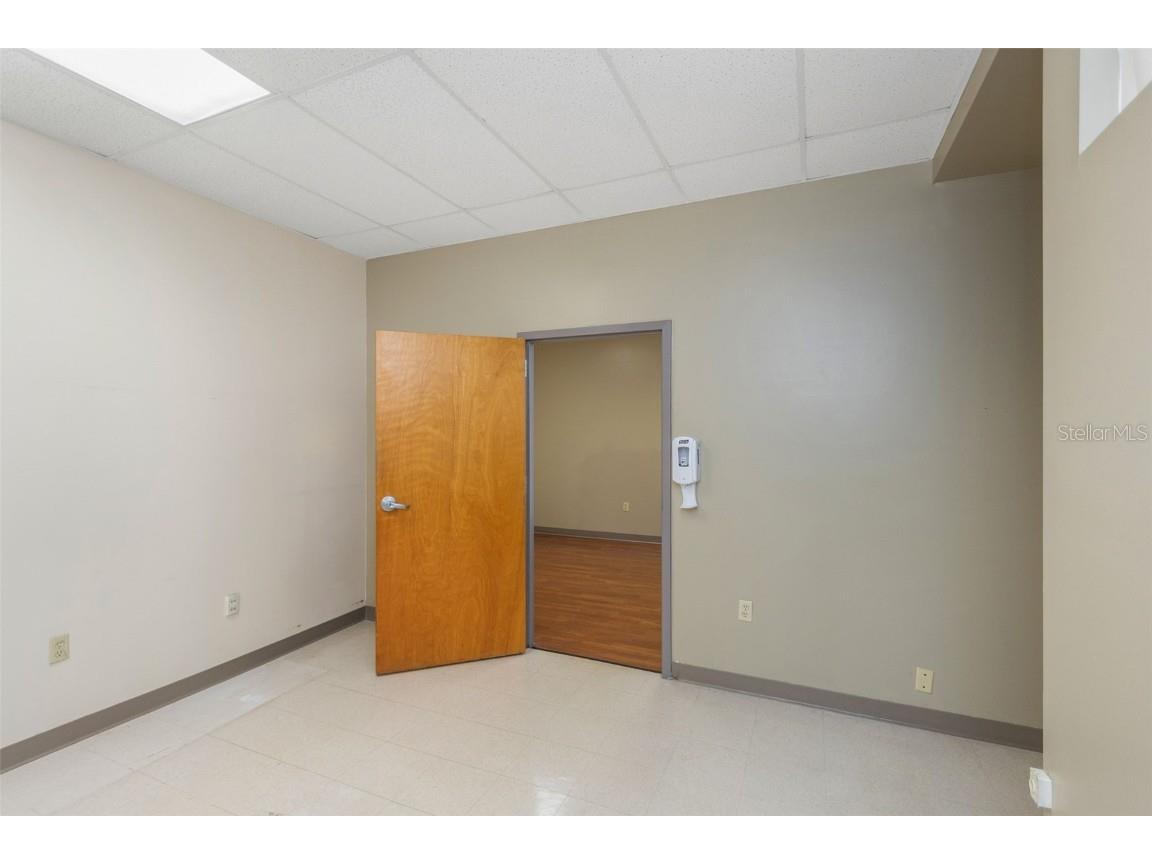 14517 Bruce B Downs Boulevard Tampa FL 33613 U8226406 image52