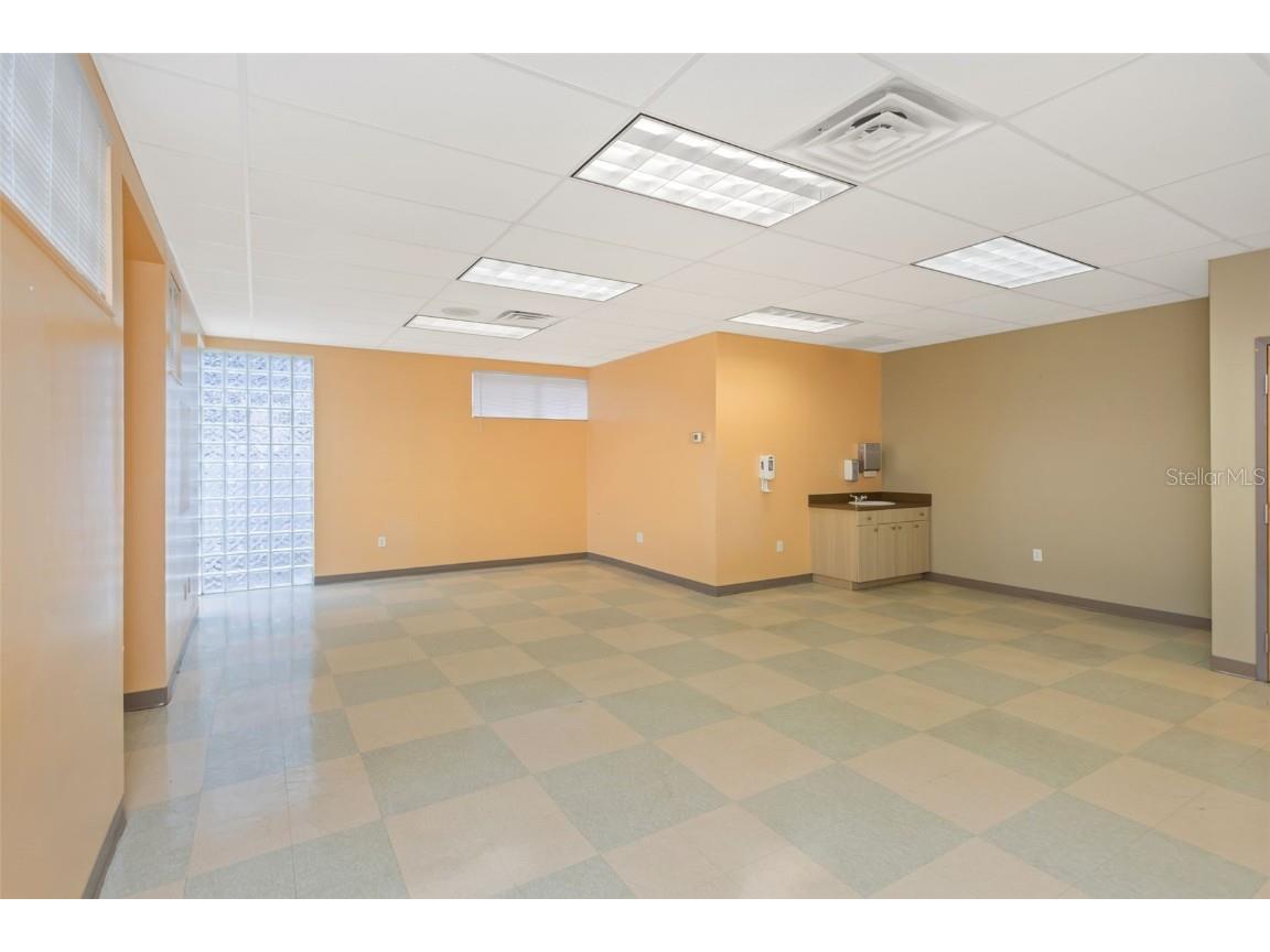 14517 Bruce B Downs Boulevard Tampa FL 33613 U8226406 image72