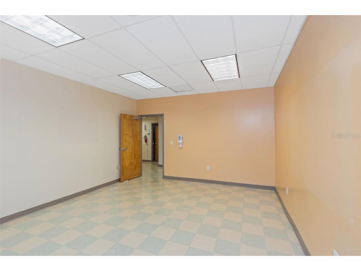 14517 Bruce B Downs Boulevard Tampa FL 33613 U8226406 image77