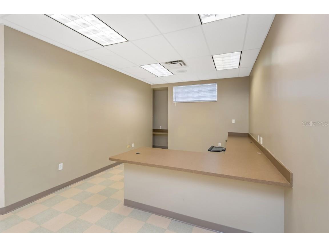 14517 Bruce B Downs Boulevard Tampa FL 33613 U8226406 image78