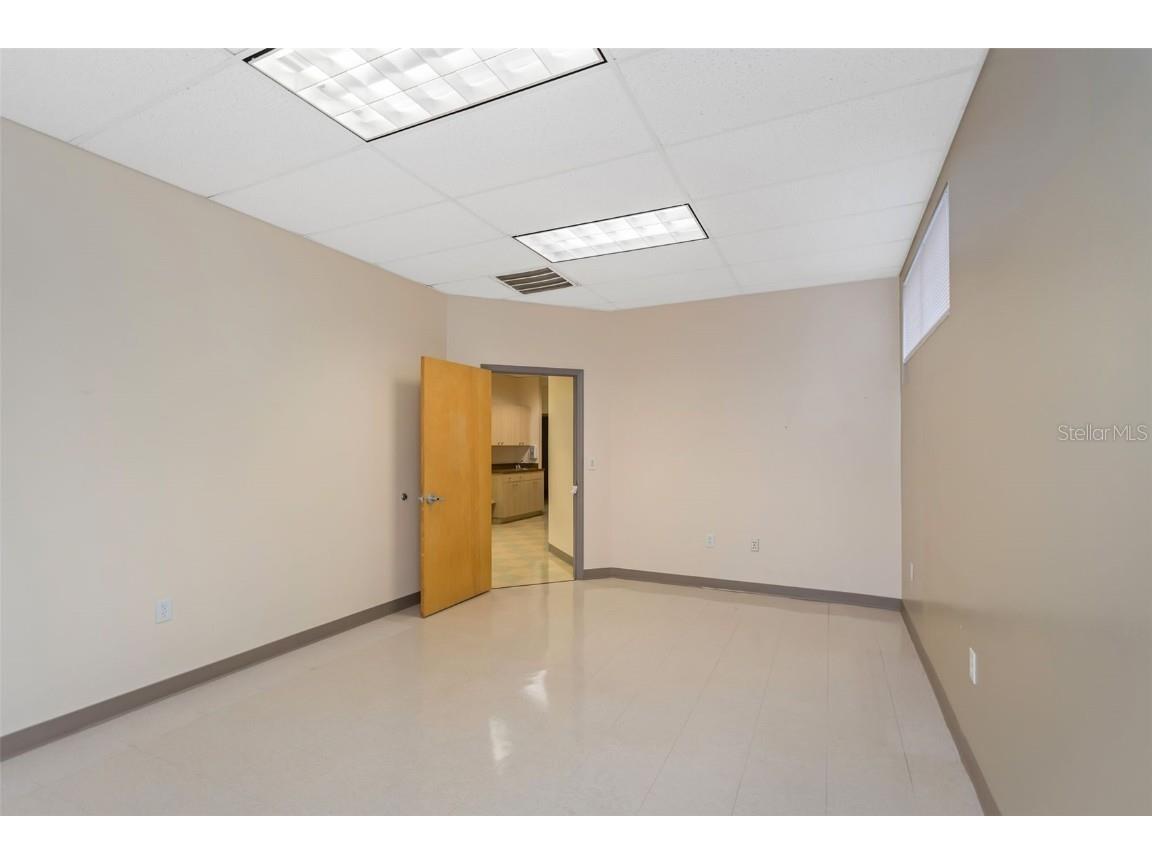 14517 Bruce B Downs Boulevard Tampa FL 33613 U8226406 image84