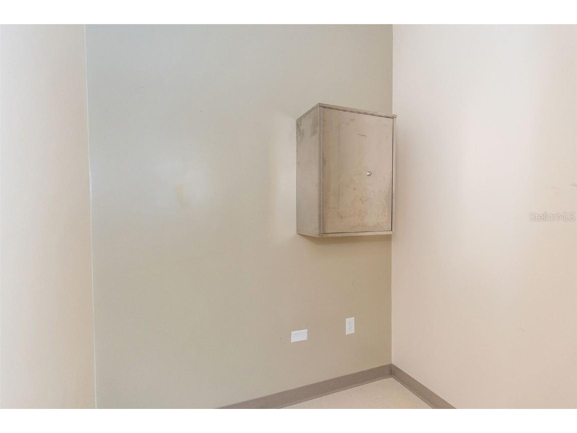 14517 Bruce B Downs Boulevard Tampa FL 33613 U8226406 image94