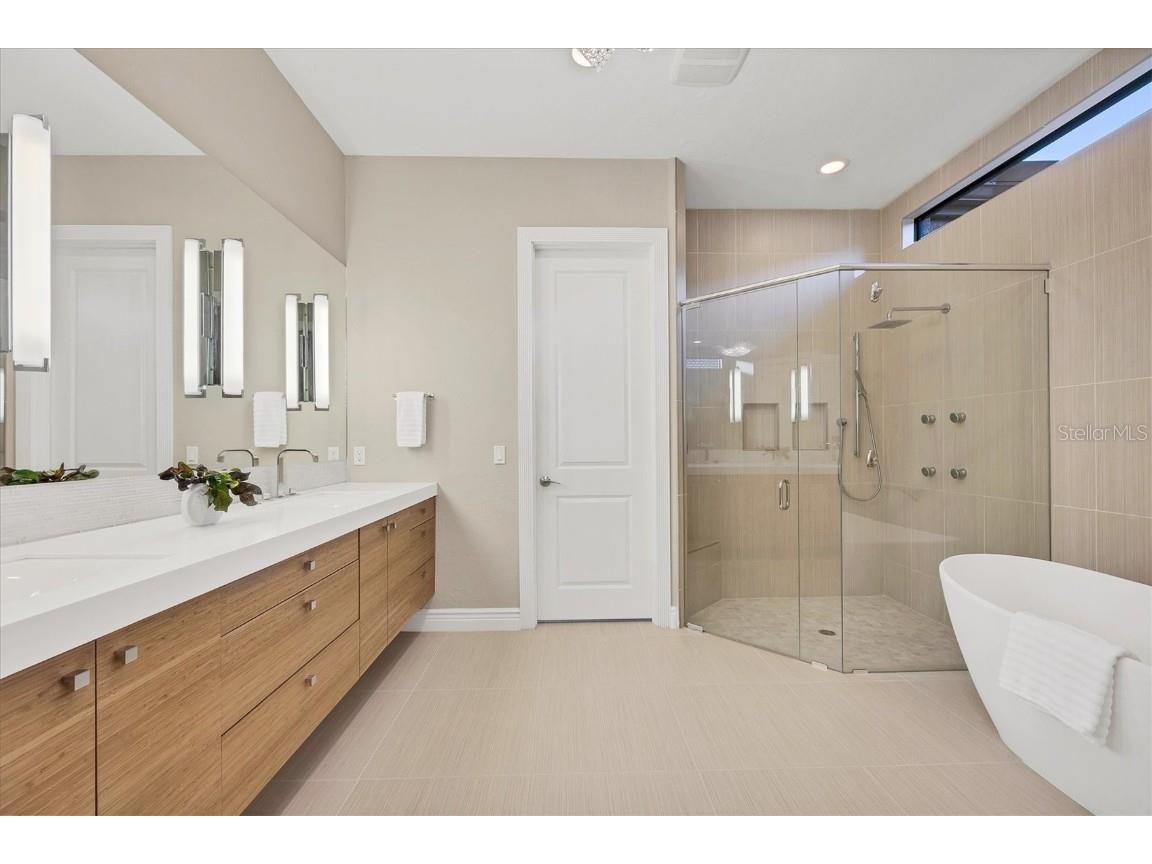 14519 Leopard Creek Place Lakewood Ranch FL 34202 A4669915 image24