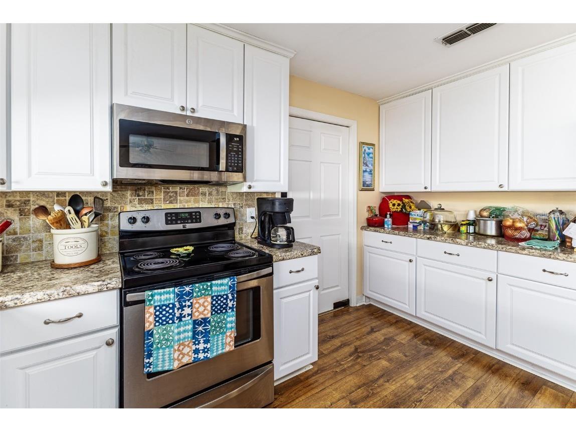 1452 Grand Cayman Circle Winter Haven FL 33884 L4950037 image14