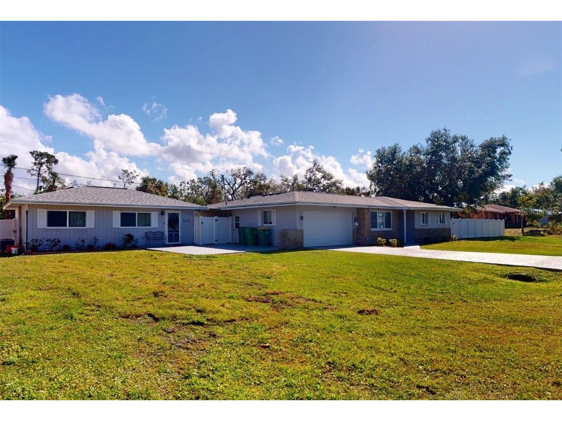 1452 Stamford St Port Charlotte FL 33952 C7469745 image1