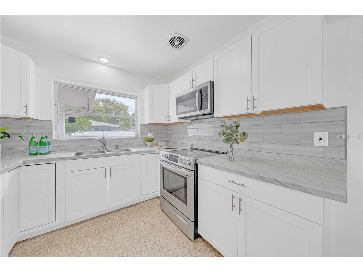 1452 Temple Street Clearwater FL 33756 TB8457959 image24