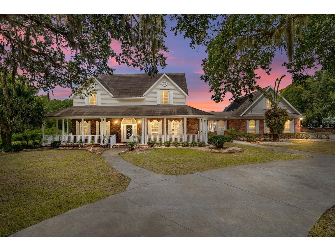 14520 SE 145th Avenue Weirsdale FL 32195 - LAKE WEIR OM659854 image1