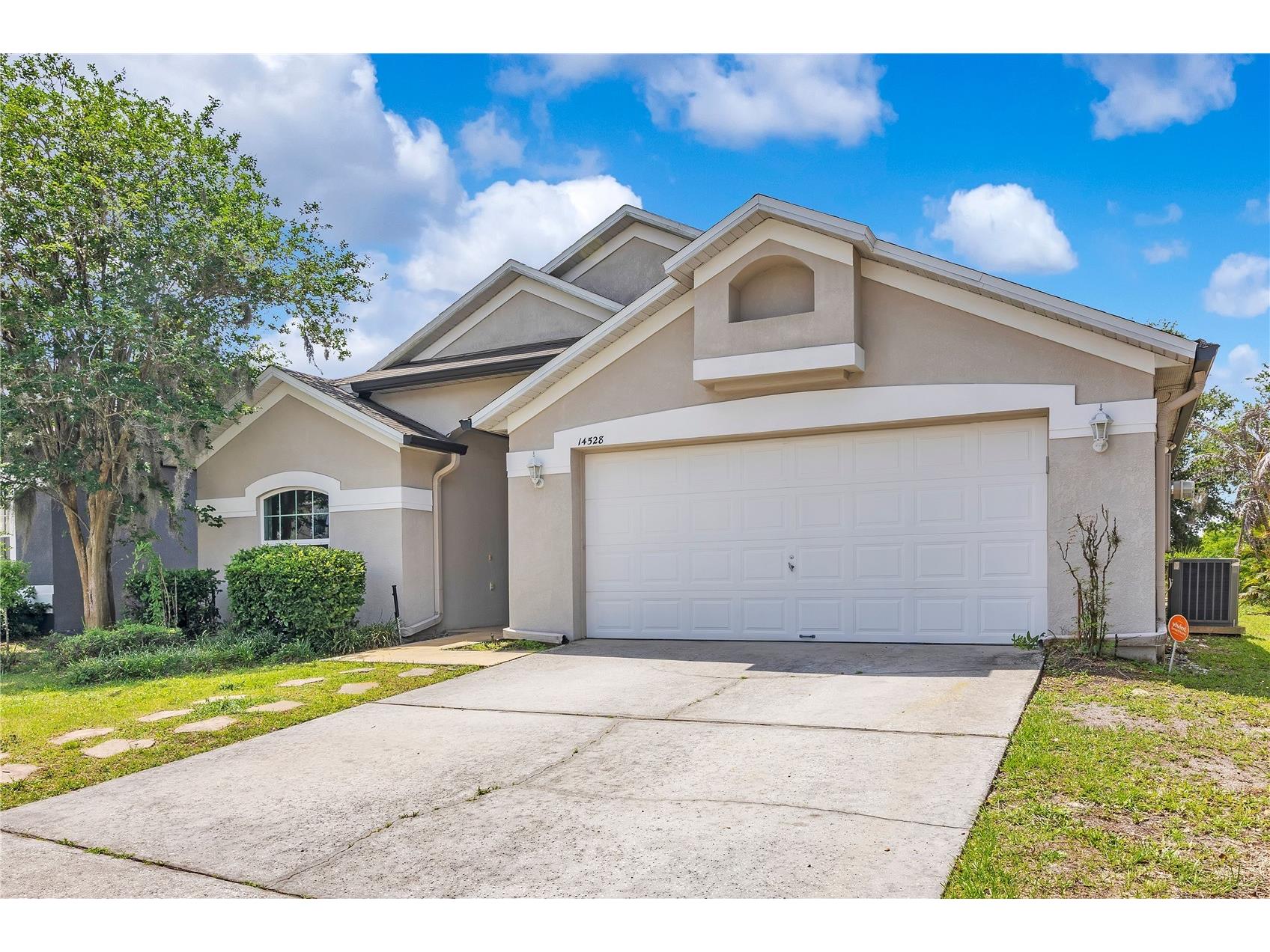 14528 Kristenright Lane Orlando FL 32826 O6394364 image2