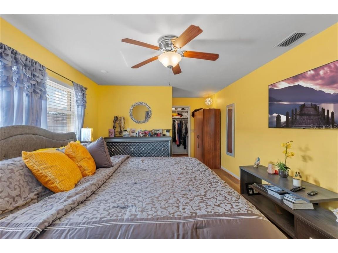 1453 62nd Terrace S Saint Petersburg FL 33705 TB8383860 image12