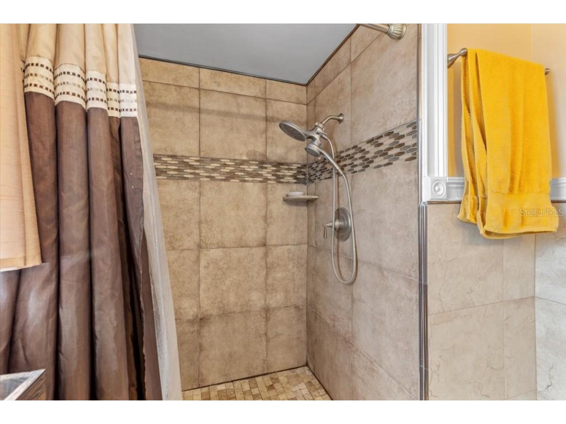 1453 62nd Terrace S Saint Petersburg FL 33705 TB8383860 image15