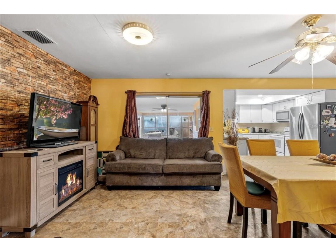 1453 62nd Terrace S Saint Petersburg FL 33705 TB8383860 image21