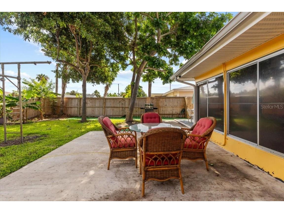 1453 62nd Terrace S Saint Petersburg FL 33705 TB8383860 image34