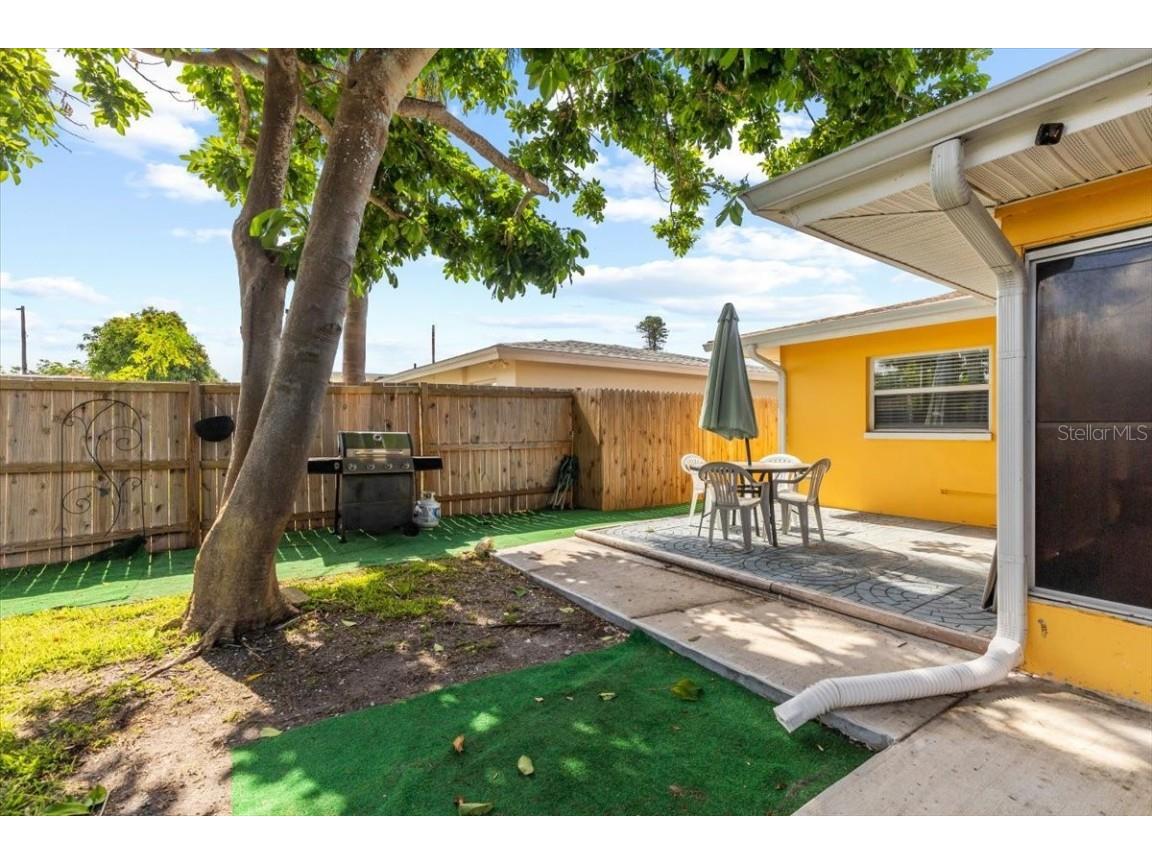 1453 62nd Terrace S Saint Petersburg FL 33705 TB8383860 image35