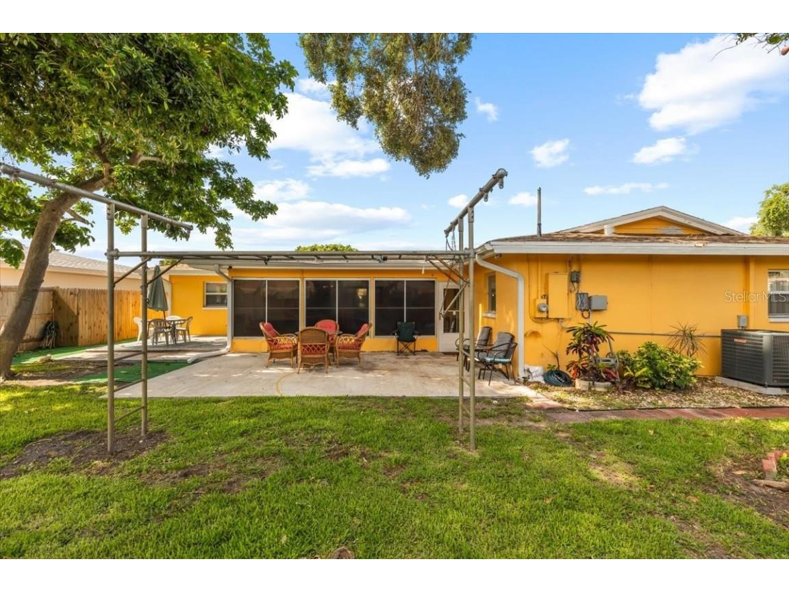 1453 62nd Terrace S Saint Petersburg FL 33705 TB8383860 image38