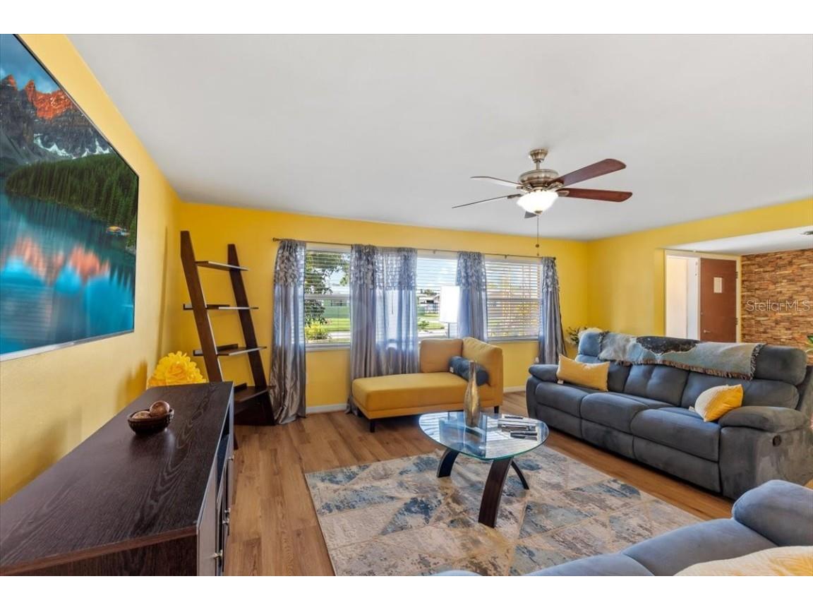 1453 62nd Terrace S Saint Petersburg FL 33705 TB8383860 image8