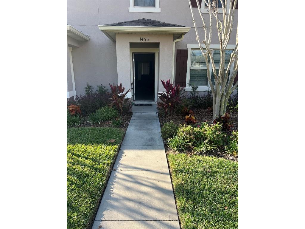 1453 Rylee Rock Way Kissimmee FL 34744 S5139104 image1