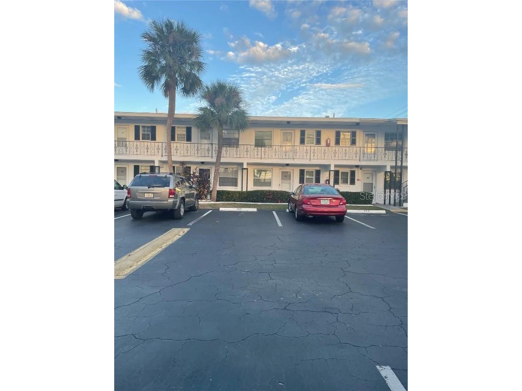 14531 Walsingham Road #203 Largo FL 33774 TB8321576 image1