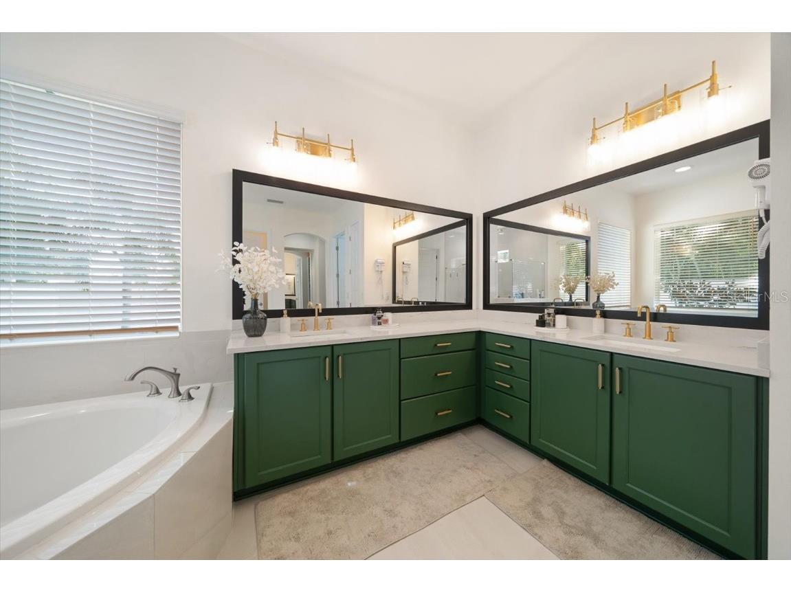 1454 Aberdeen Oaks Drive Dunedin FL 34698 TB8450615 image29