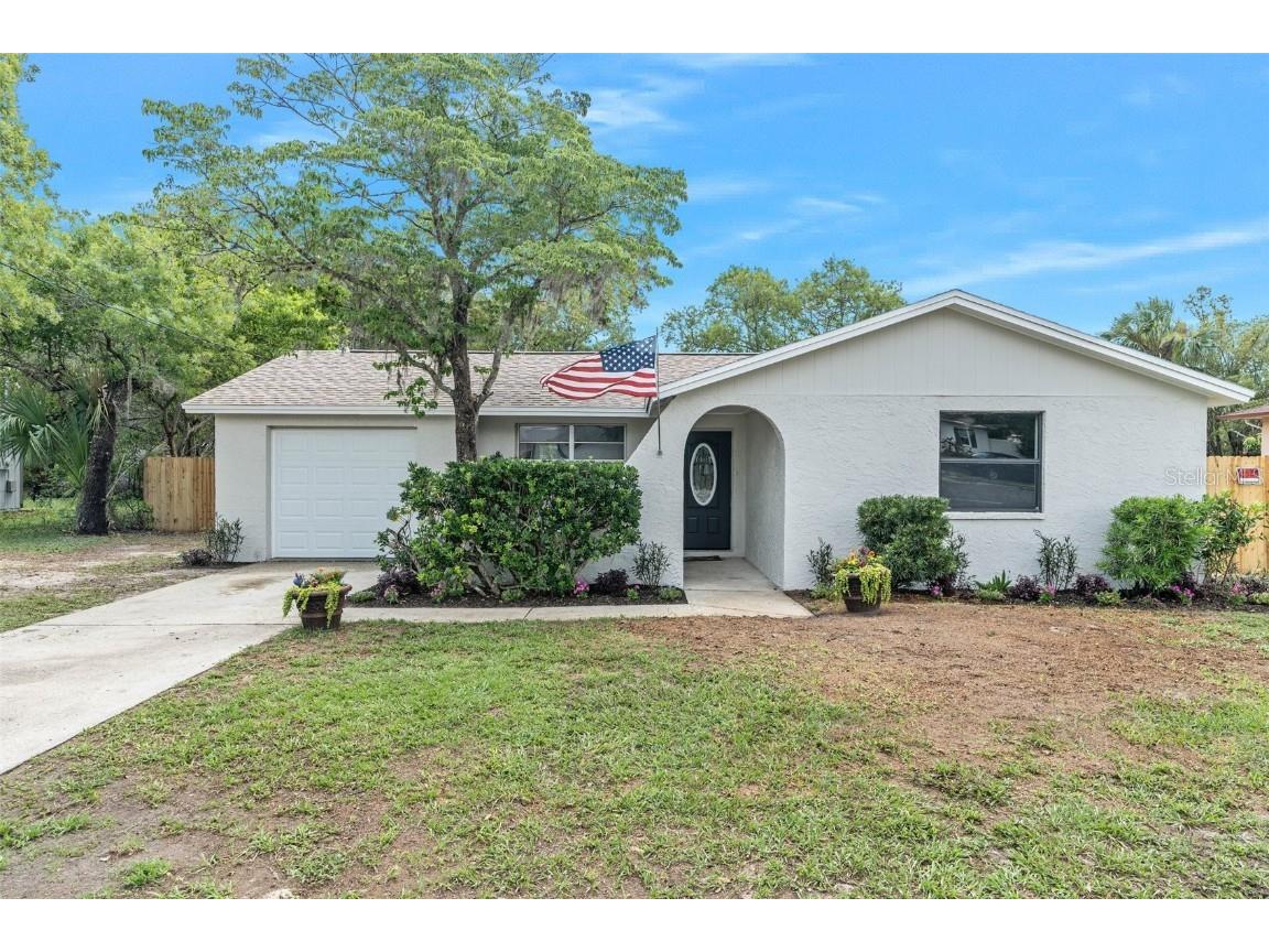 1454 Mariner Boulevard Spring Hill FL 34609 W7855906 image1