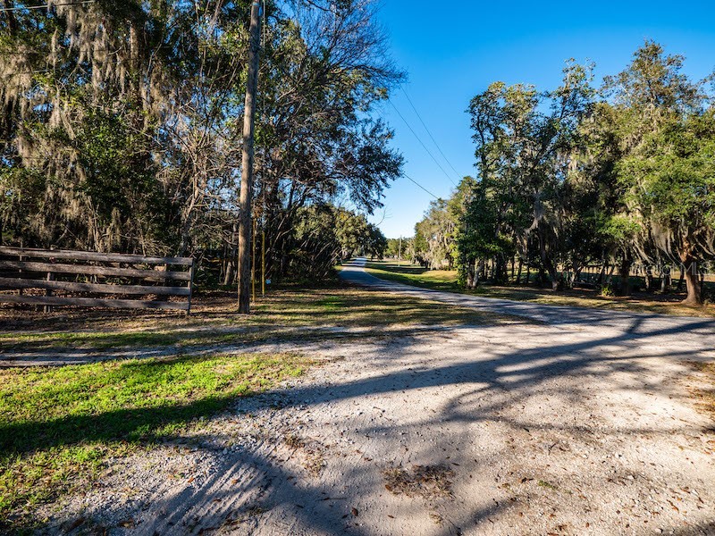 14540 NE 250th Avenue Fort Mc Coy FL 32134 - LITTLE LAKE KERR OM695997 image30