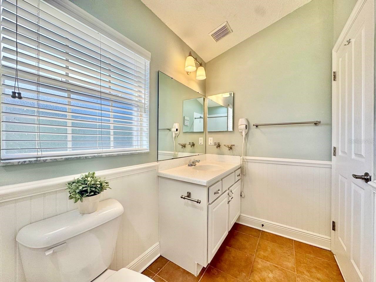 14541 Cotswolds Drive #B Tampa FL 33626 TB8477792 image10